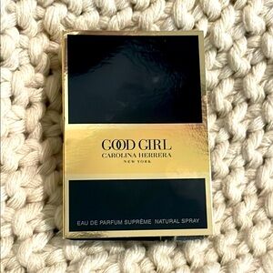 Carolina Herrera Good Girl sample